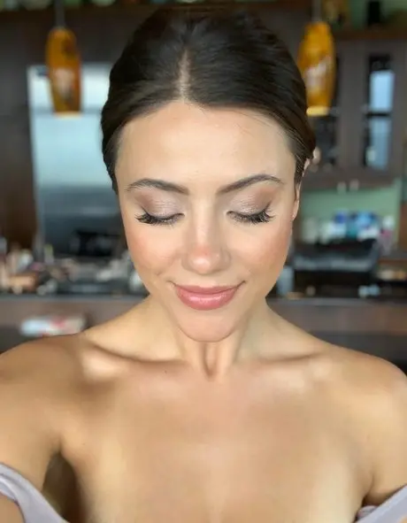 Adriana Mae