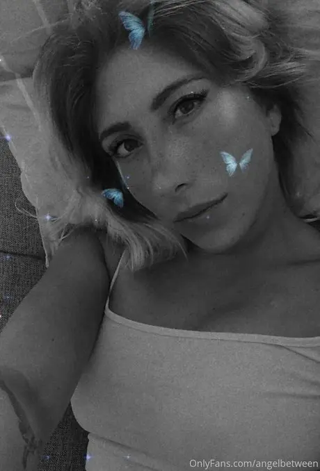 Angelbetween