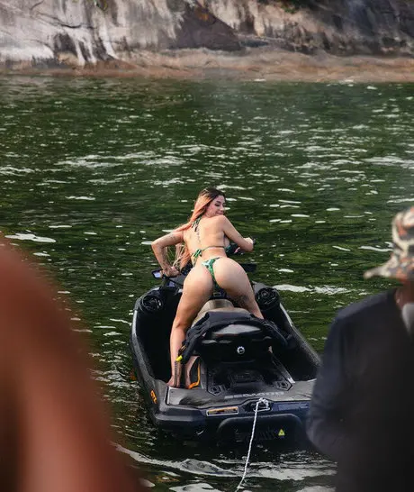 Azzy Mc