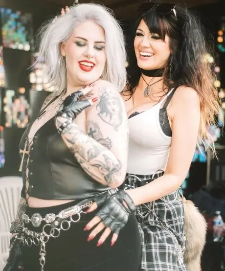 Hexgrlfrnd