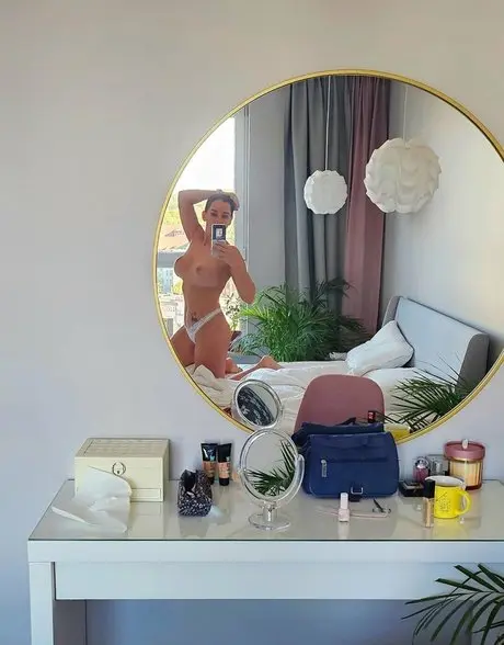 Hot Mommy