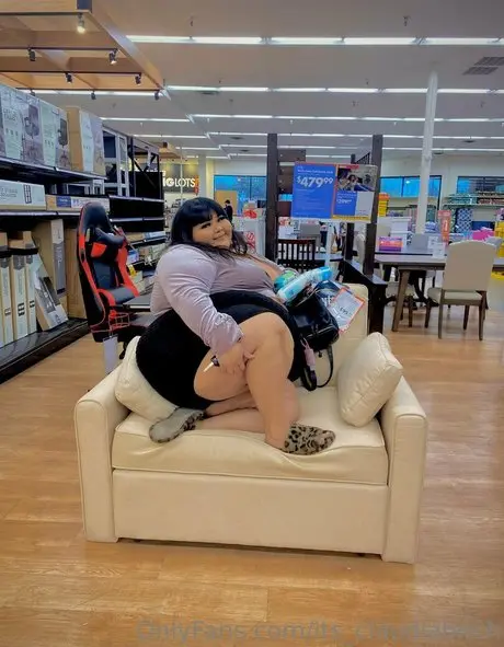 Itsclaudiabitch