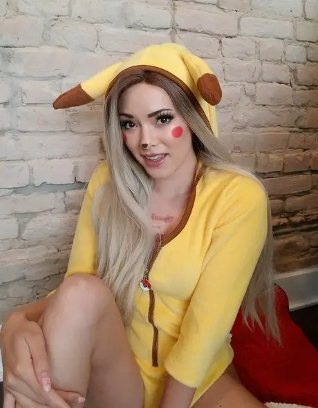 Joanie Brosas