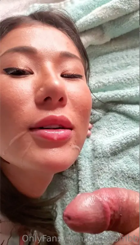Lotus Bomb