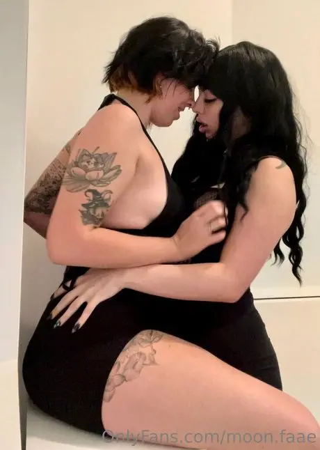 Moonfaae