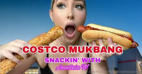 Snackinwithanastasia