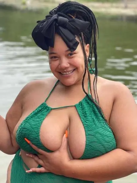 Ms Champagne