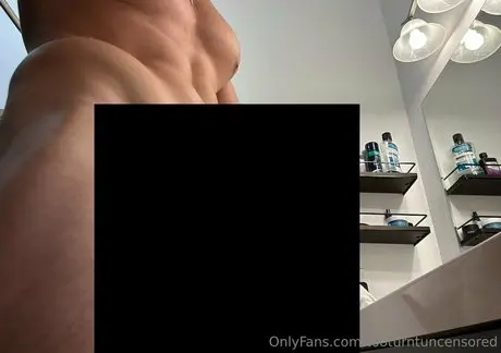 Tooturntuncensored
